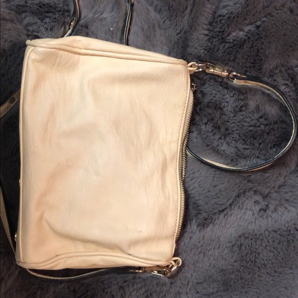 Cross body bag with gold accents - Picture 4 of 4